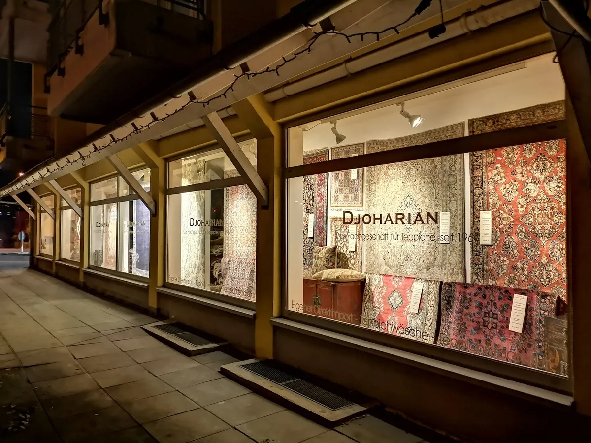Foto 1 von Djoharian