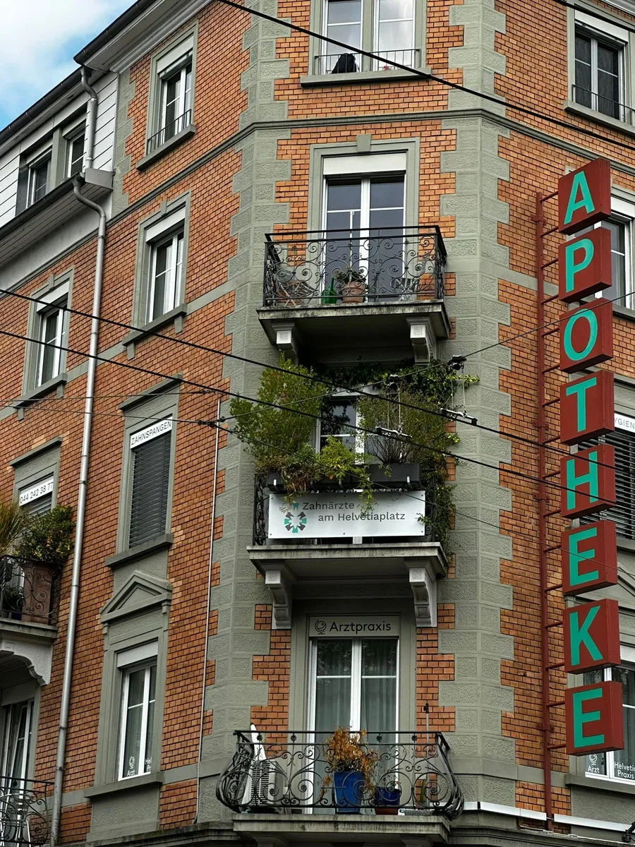 Foto 1 von Dr. Amir Pourmand