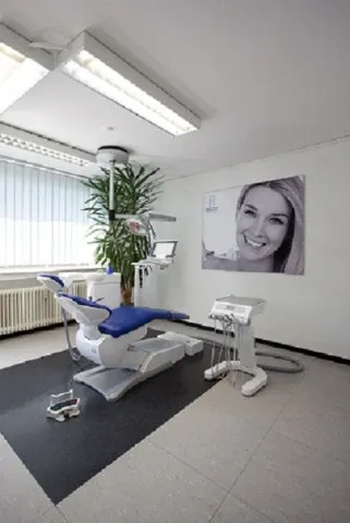 Foto 1 von Dr. Savar Keshtkari