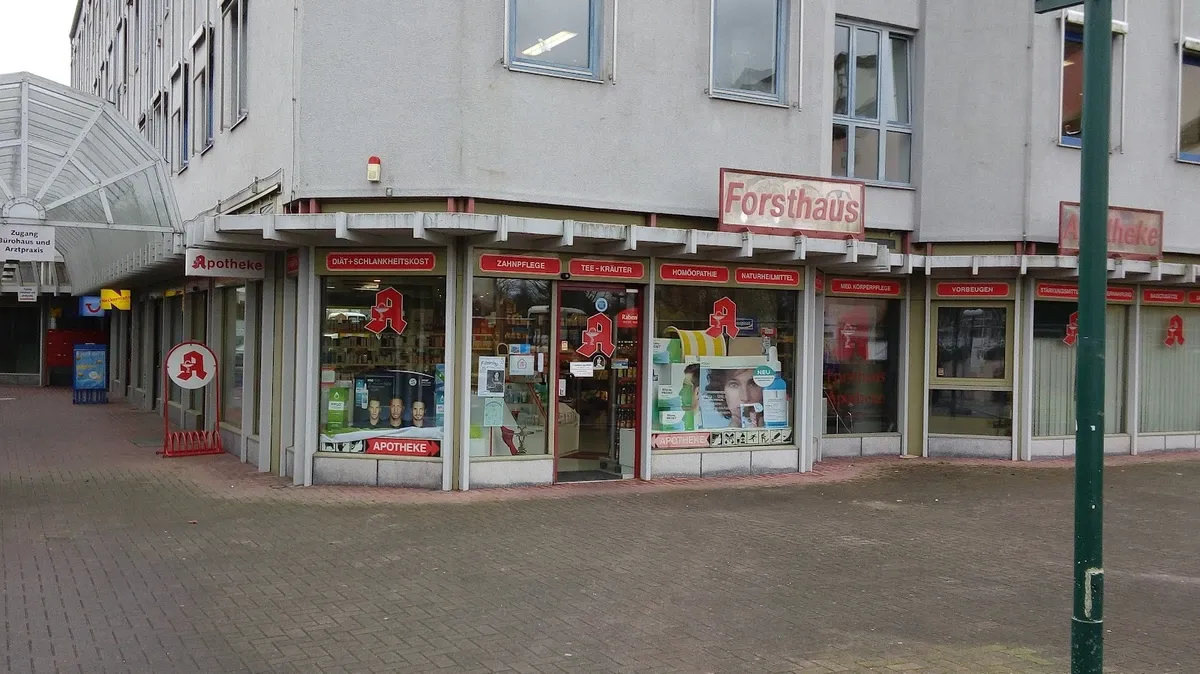 عکس ۱ از Forsthaus-Apotheke