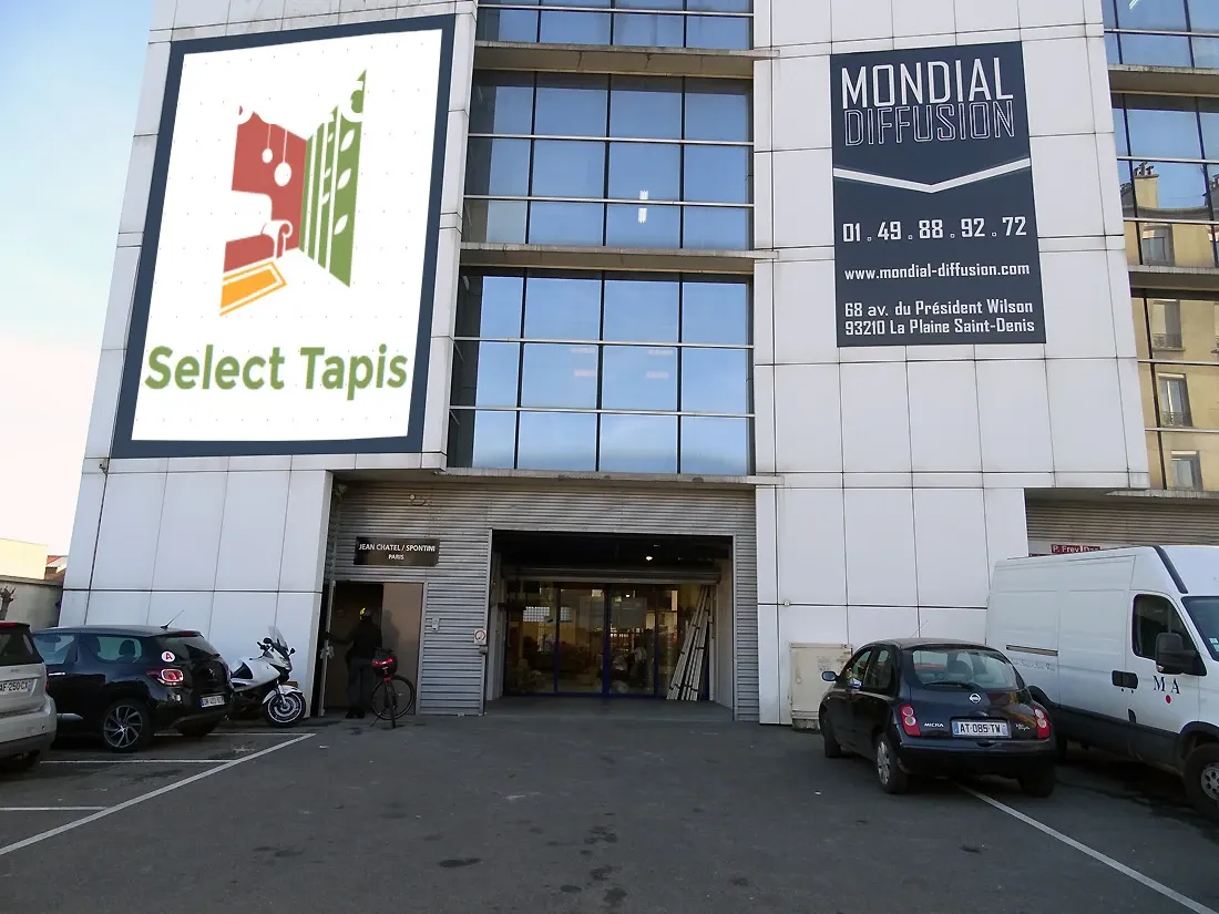 Photo 1 of Select Tapis