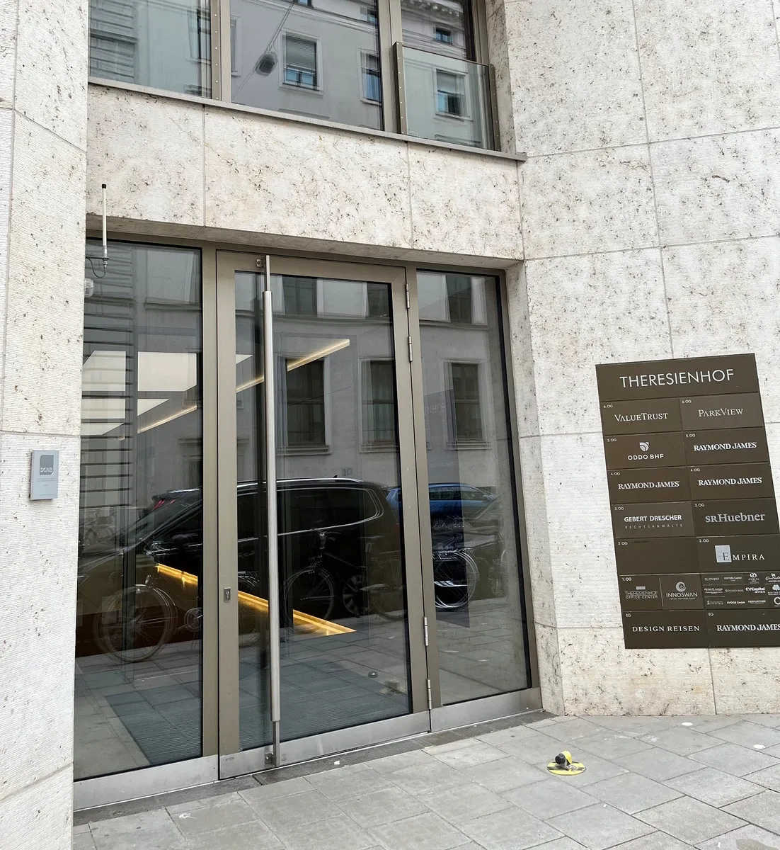 عکس ۱ از Übersetzungsbüro München - Alphatrad