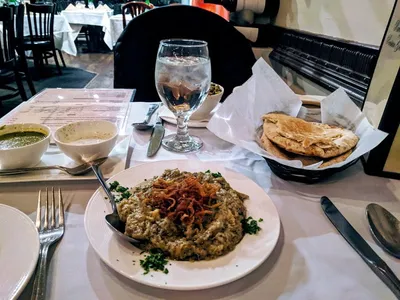 عکس ۲ از Ravagh Persian Grill