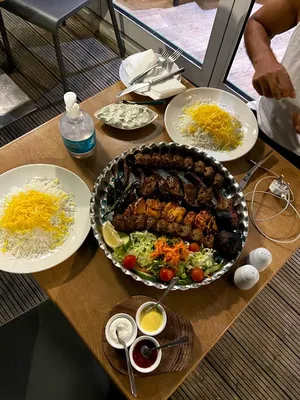 Foto 2 von Diyana’s Persian Grill (Southfields)
