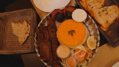 Foto 5 von Yas Restaurant