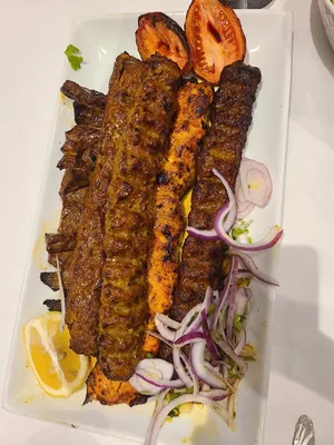 Foto 3 von Patoug Persian Cuisine