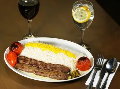 Foto 5 von Sirous Restaurant, Steak House and Persian Speciality Restaurant