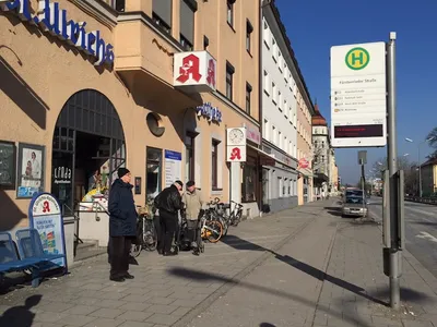 عکس ۲ از St. Ulrichs Apotheke