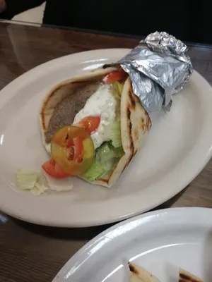 Foto 2 von Falafel Cafe