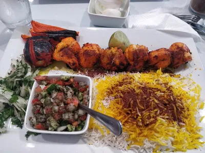 Foto 4 von Maneli Restaurant - Persian & Mediterranean Food