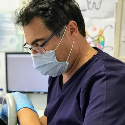 عکس ۴ از Dr. Nick Ghateh & Dr. Arash Zaker Shahrak