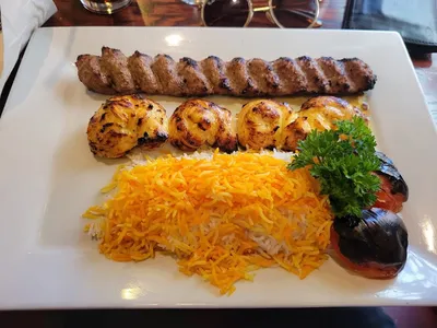 Foto 4 von Shiraz Mediterranean Grill