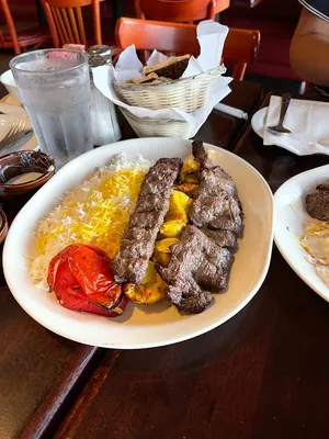 Foto 5 von Caspian House Of Kabob At Kentland