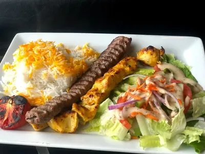 Foto 3 von Persis grill