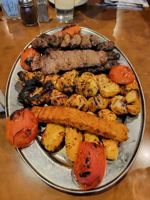 Foto 7 von Kasra Persian Grill