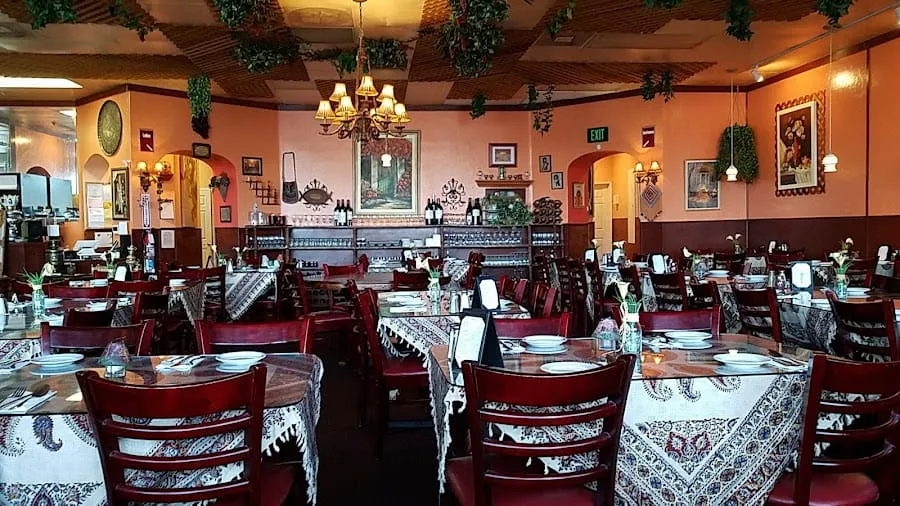 Foto 1 von Kolbeh | Kabob Restaurant